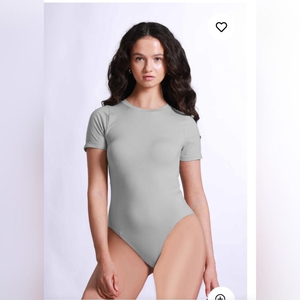 Gray Astro Remiges ShapeLite Short Sleeve Bodysuit Size S